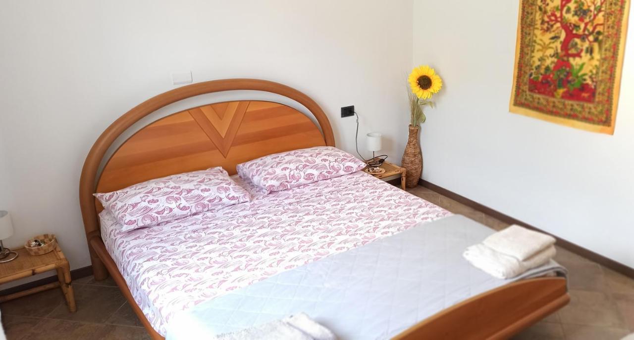 Garda View Guest House เทนโน ภายนอก รูปภาพ